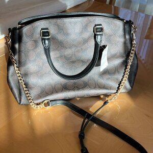 NWT Coach Signature Brown Tote W/Shoulder Strap. No. G1979-F29683